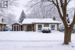 5674 HILLCREST CRESCENT  Niagara Falls (Church's Lane), ON L2J 2A5