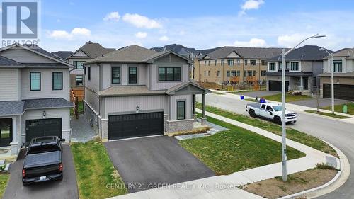175 Blackbird Way, Hamilton, ON - Outdoor With Facade
