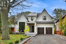 1492 TROTWOOD AVENUE  Mississauga, ON L5G 3Z9