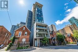 402 - 224 LYON STREET N  Ottawa, ON K1R 0C1