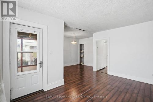 246 Cope Street, Hamilton, ON - Indoor Photo Showing Other Room