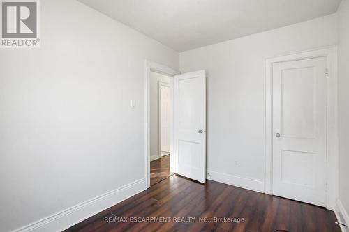 246 Cope Street, Hamilton, ON - Indoor Photo Showing Other Room