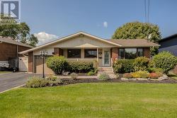 407 MURRAY STREET  Grimsby, ON L3M 3P5