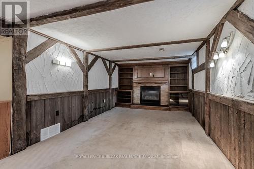 407 Murray Street, Grimsby, ON - Indoor Photo Showing Other Room With Fireplace