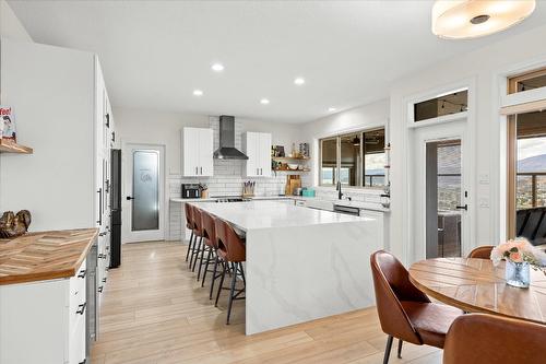 619 Denali Court, Kelowna, BC - Indoor