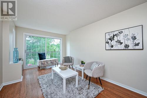 316 - 40 Pearl Street, Smiths Falls, ON - Indoor Photo Showing Living Room
