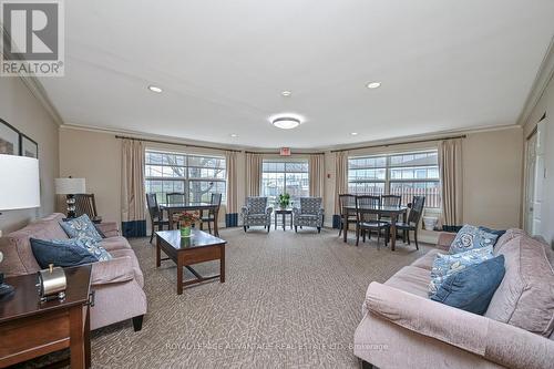316 - 40 Pearl Street, Smiths Falls, ON - Indoor Photo Showing Living Room