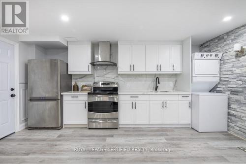 4174 Trellis Crescent, Mississauga, ON - Indoor Photo Showing Laundry Room