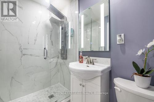 4174 Trellis Crescent, Mississauga, ON - Indoor Photo Showing Bathroom