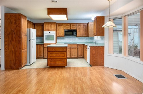 813 Cameron Way, Ladysmith, BC 