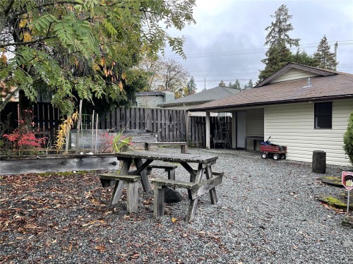 4301 Arrowsmith Rd, Port Alberni, BC 