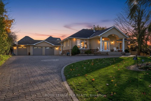181 Queen Street S, New Tecumseth, ON - Outdoor With Deck Patio Veranda With Facade