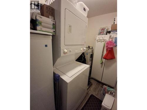 743 Okanagan Avenue Unit# 301, Chase, BC - Indoor Photo Showing Laundry Room