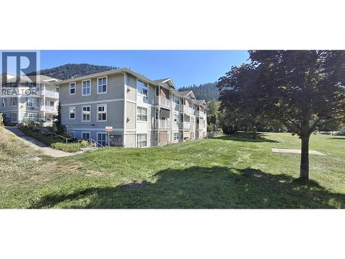 743 Okanagan Avenue Unit# 301, Chase, BC - Outdoor