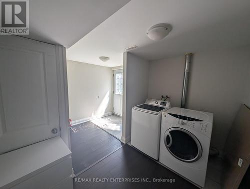 4149 Pascal Court, Mississauga, ON - Indoor Photo Showing Laundry Room