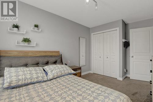 Secondary bedroom - 755 Bowercrest Crescent, Ottawa, ON - Indoor Photo Showing Bedroom