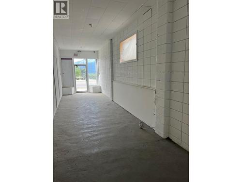 Separate Area with Front Entrance . - 116 Northwest Boulevard, Creston, BC 
