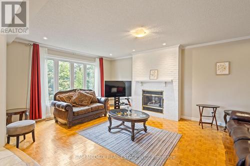2492 Erin Centre Boulevard, Mississauga, ON - Indoor Photo Showing Living Room With Fireplace