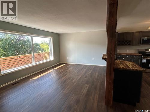 232 2Nd Street, Frobisher, SK - Indoor