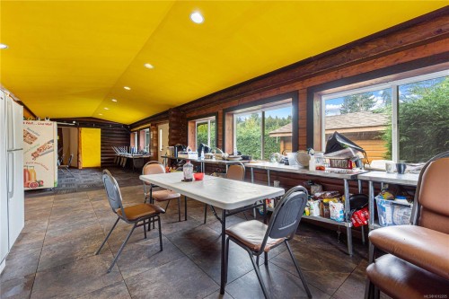 1747 Nahmint Rd, Qualicum Beach, BC 