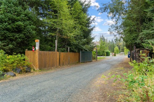 1747 Nahmint Rd, Qualicum Beach, BC 