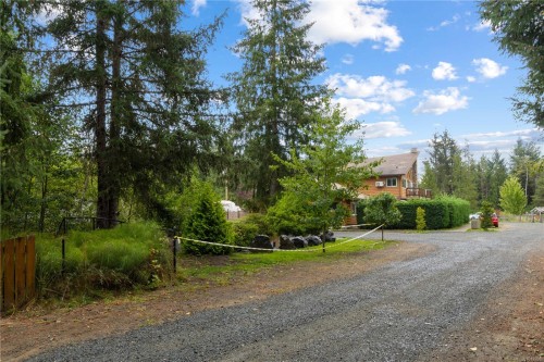 1747 Nahmint Rd, Qualicum Beach, BC 