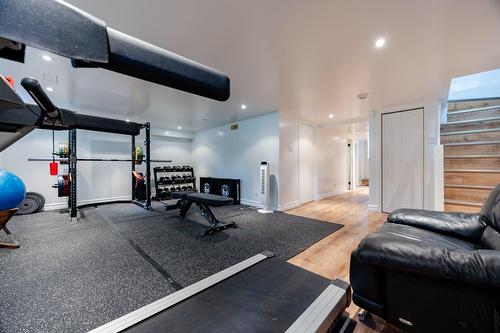 Family room - 33 Rue Thurlow, Hampstead, QC - Indoor