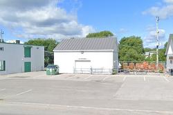 A-1664 Route 335  Saint-Lin/Laurentides, QC J5M 1Y2