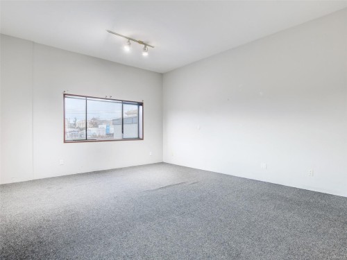 B-3273 Tennyson Ave, Victoria, BC 