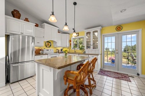 1927 Wilson Rd, Courtenay, BC 