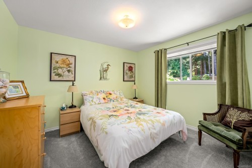 1927 Wilson Rd, Courtenay, BC 