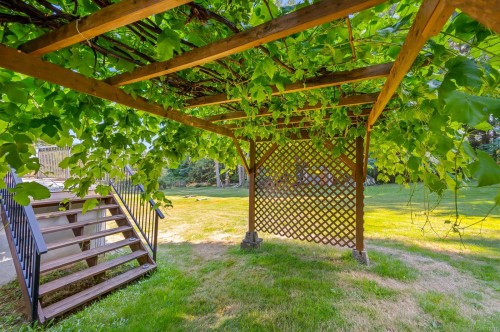 1927 Wilson Rd, Courtenay, BC 