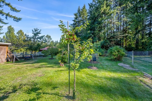 1927 Wilson Rd, Courtenay, BC 