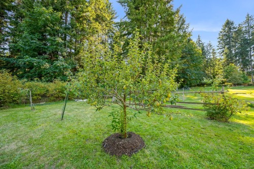 1927 Wilson Rd, Courtenay, BC 