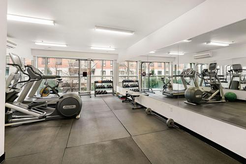 Salle d'exercice - 404-335 Boul. Marcel-Laurin, Montréal (Saint-Laurent), QC - Indoor Photo Showing Gym Room