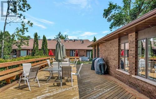 405 - 200 East Street S, Kawartha Lakes (Bobcaygeon), ON - Outdoor With Deck Patio Veranda