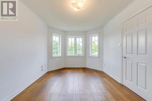 5192 Castlefield Drive, Mississauga, ON - Indoor Photo Showing Other Room