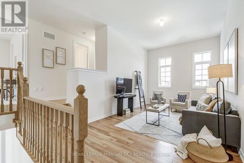 440 Kennedy Circle, Milton, ON - Indoor