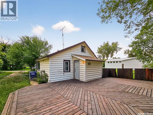 311 3Rd Street, Chaplin, SK - Outdoor With Deck Patio Veranda