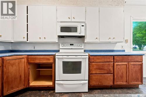 311 3Rd Street, Chaplin, SK 