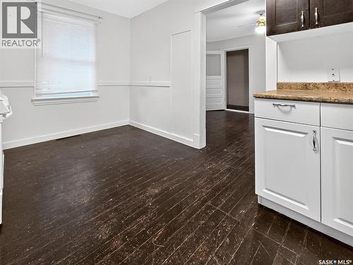 140 1St Avenue, Chaplin, SK - Indoor