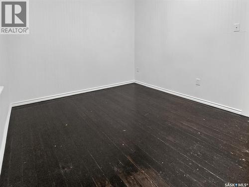 140 1St Avenue, Chaplin, SK - Indoor Photo Showing Other Room