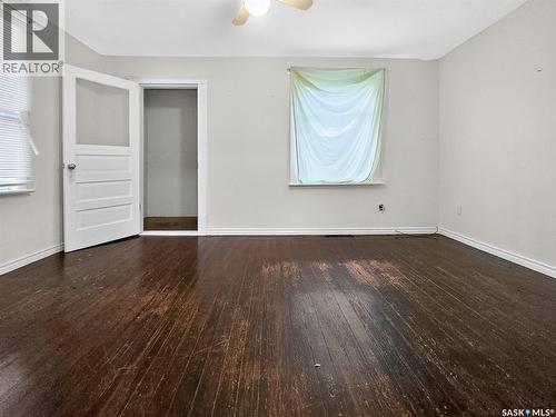 140 1St Avenue, Chaplin, SK - Indoor Photo Showing Other Room