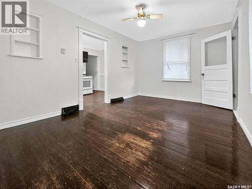 140 1St Avenue, Chaplin, SK - Indoor Photo Showing Other Room