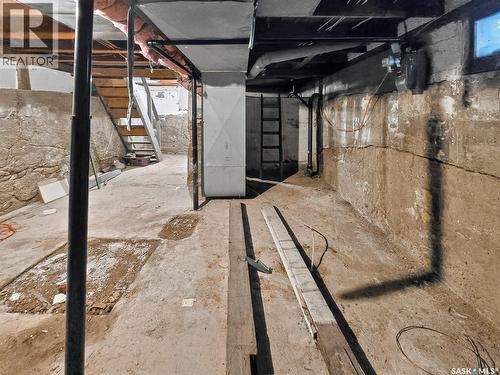 140 1St Avenue, Chaplin, SK - Indoor Photo Showing Basement