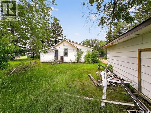 140 1St Avenue, Chaplin, SK - Outdoor