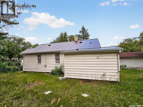 140 1St Avenue, Chaplin, SK - Outdoor