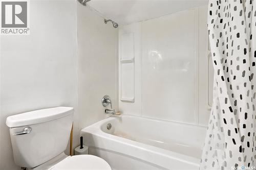 140 1St Avenue, Chaplin, SK 