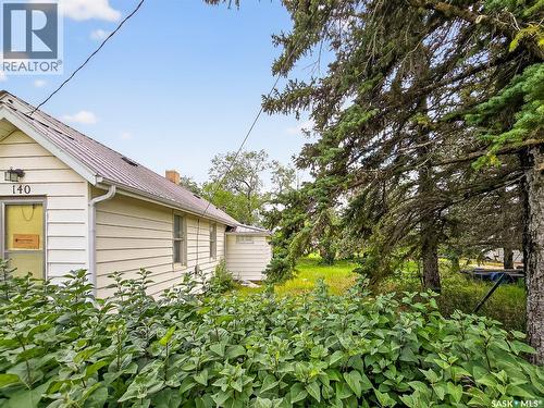 140 1St Avenue, Chaplin, SK - Outdoor