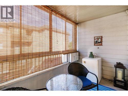 Furniture now removed - 555 Rowcliffe Avenue Unit# 307, Kelowna, BC - Indoor